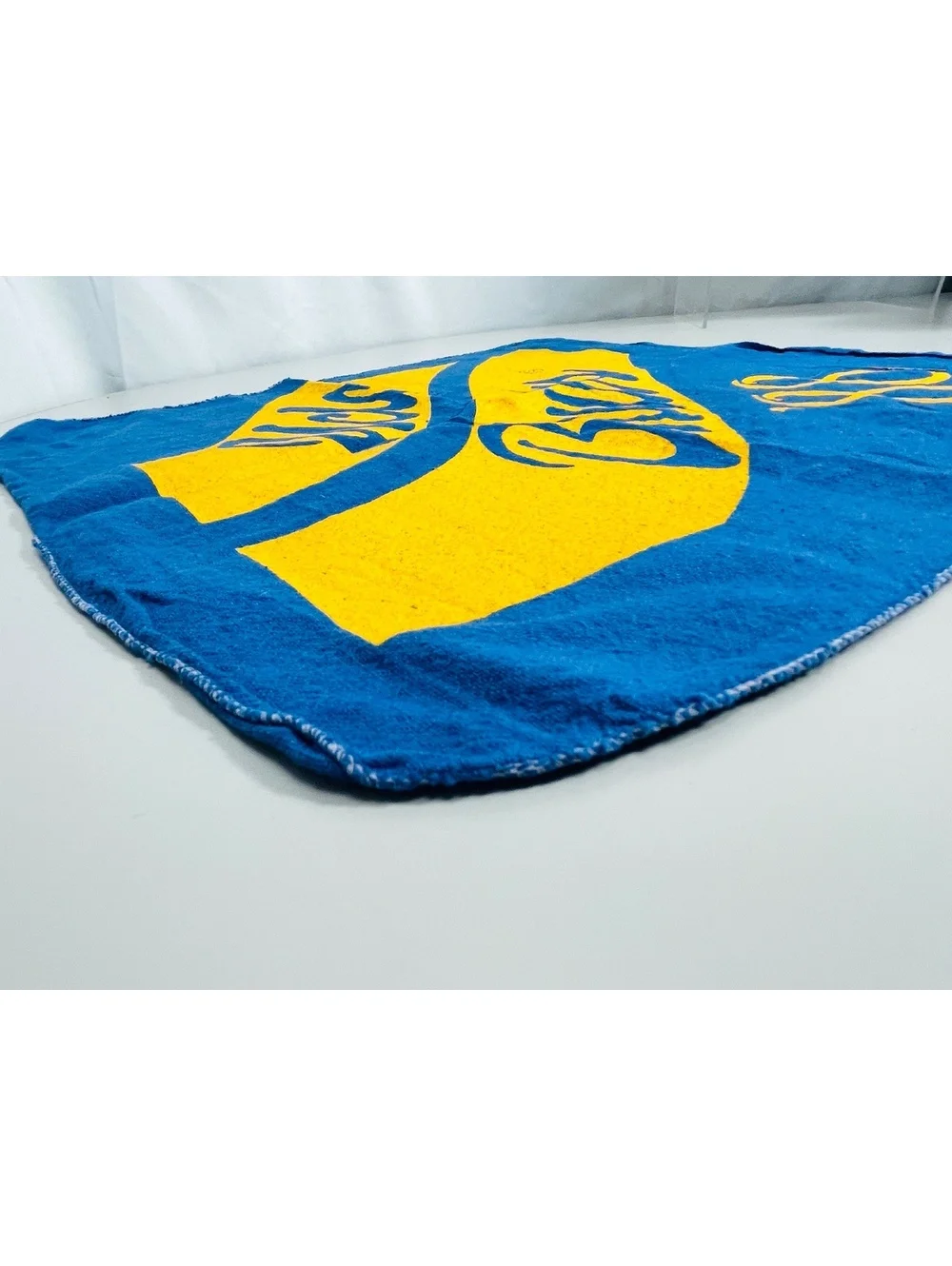 1988 Vintage UCLA Bruins '88 Blue and Yellow Towel